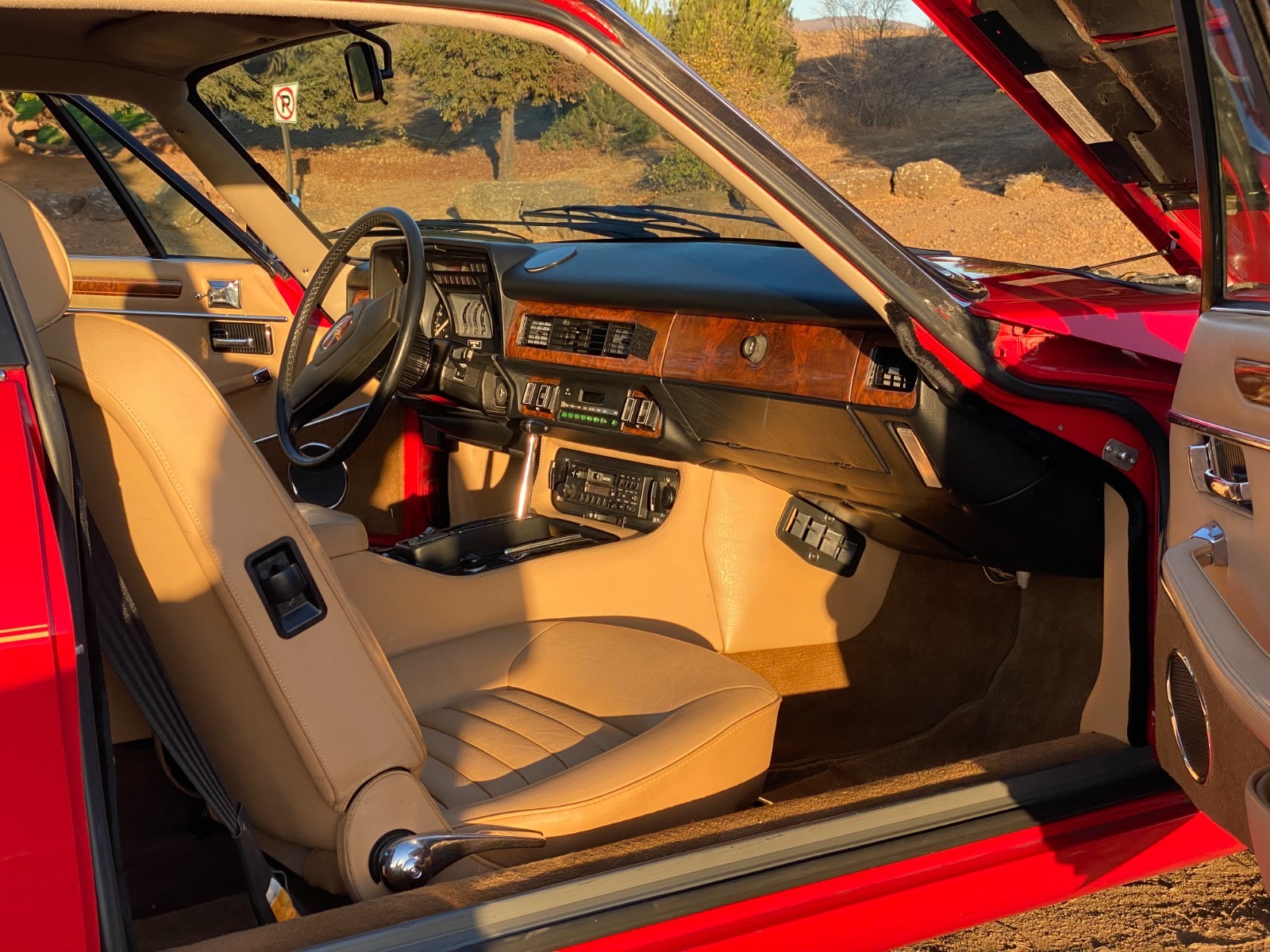 Jaguar-XJS-1986-Coupe-16