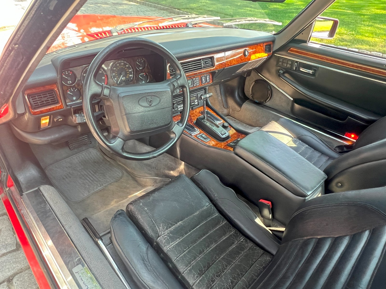 Jaguar-XJS-1993-Convertible-32