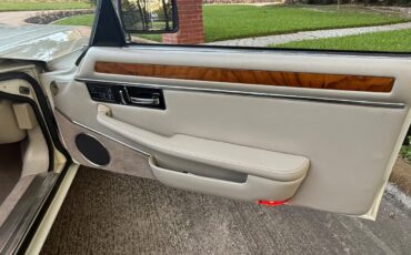 Jaguar-XJS-1995-Convertible-24