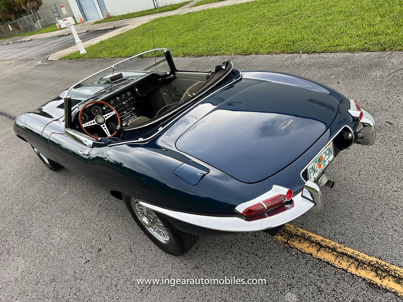Jaguar-XK-1964-convertible-13