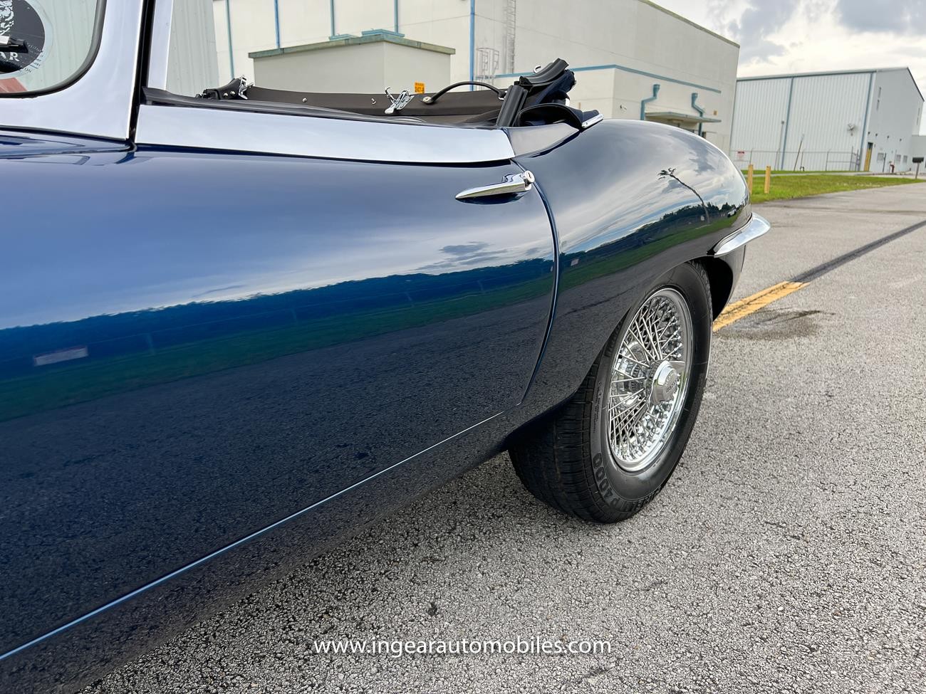 Jaguar-XK-1964-convertible-23