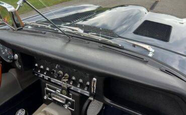 Jaguar-XK-1964-convertible-35