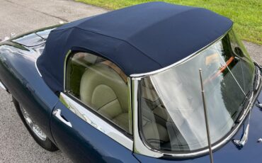 Jaguar-XK-1964-convertible-9