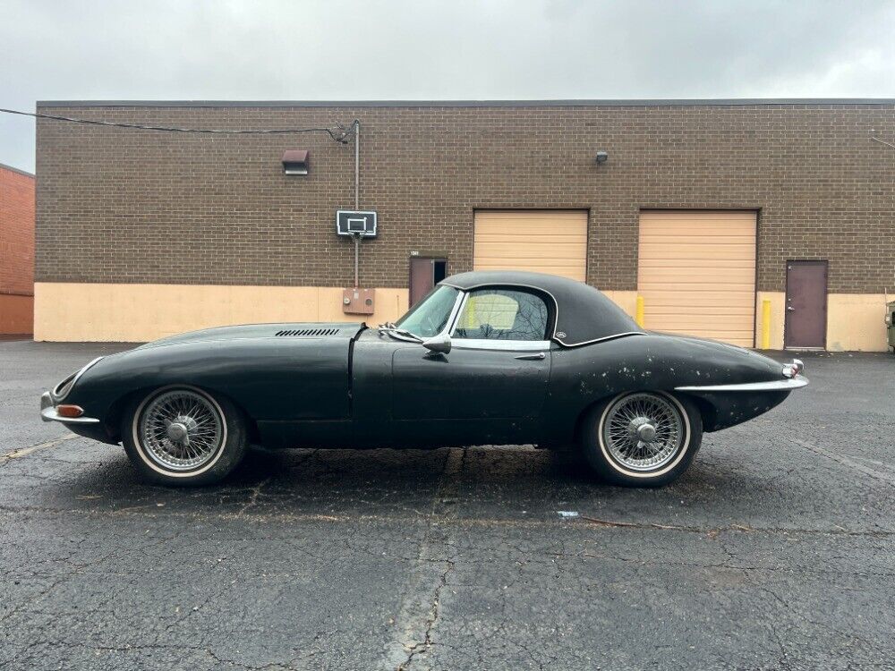 Jaguar-XK-1967-Roadster-3