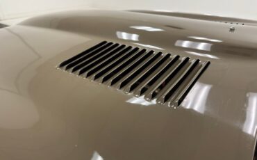 Jaguar-XK-1970-Coupe-12
