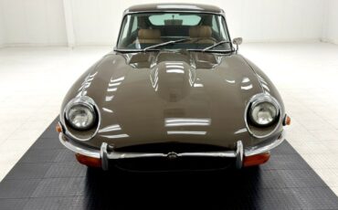 Jaguar-XK-1970-Coupe-7