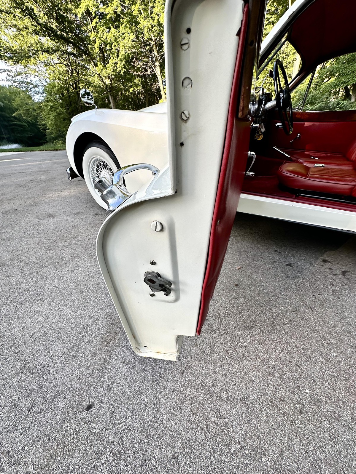 Jaguar-XK140-M-FHC-1957-Coupe-17k-in-Receipts-31