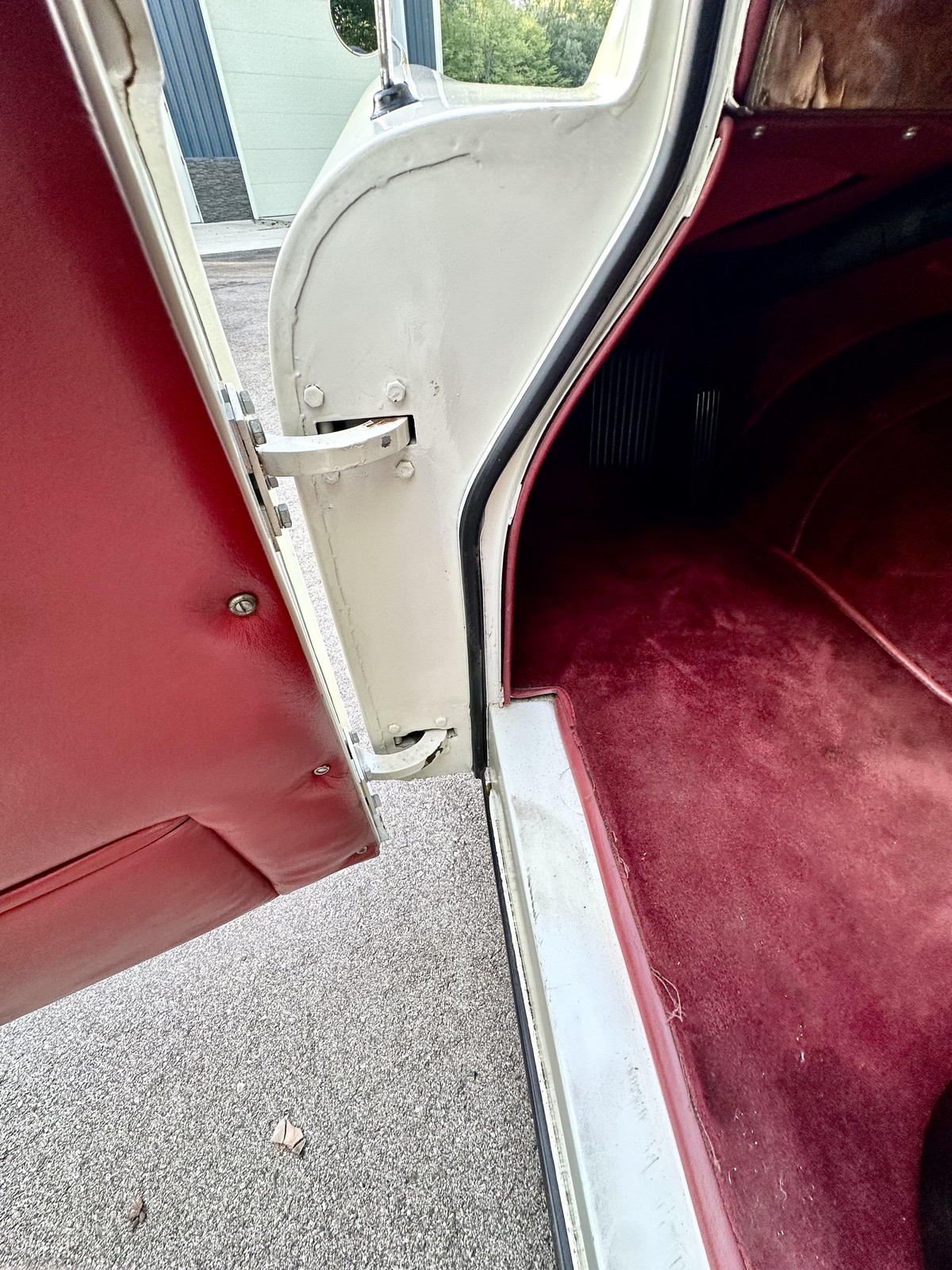 Jaguar-XK140-M-FHC-1957-Coupe-17k-in-Receipts-33