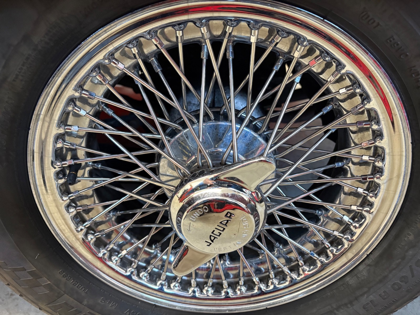 Jaguar-XKE-1970-Convertible-20