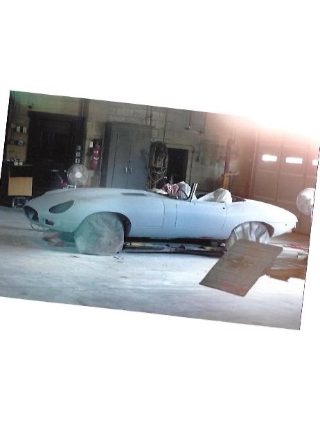 Jaguar-XKE-1970-Convertible-21