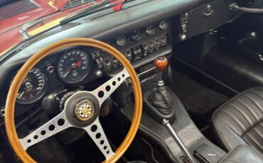 Jaguar-XKE-1970-Convertible-6