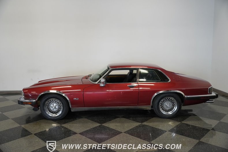 Jaguar-Xjs-1992-Maroon-Black-12