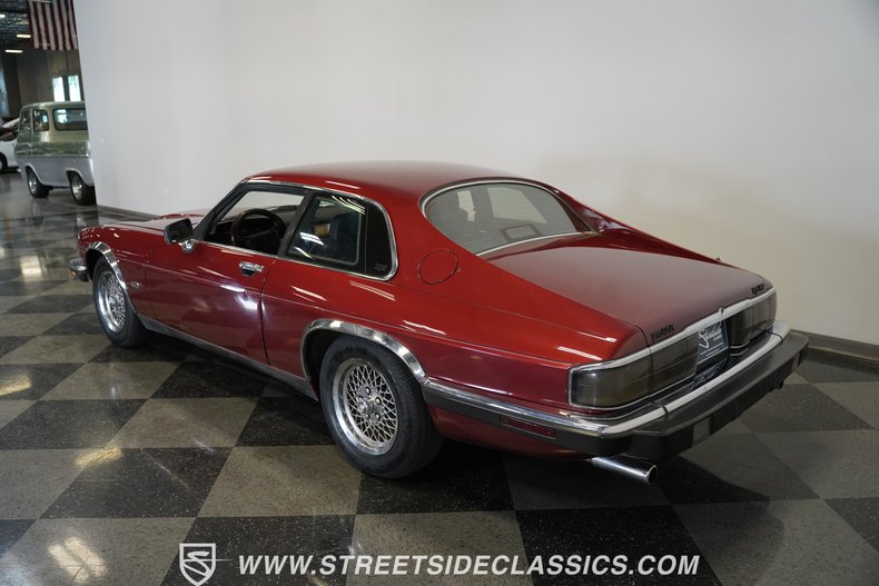 Jaguar-Xjs-1992-Maroon-Black-15