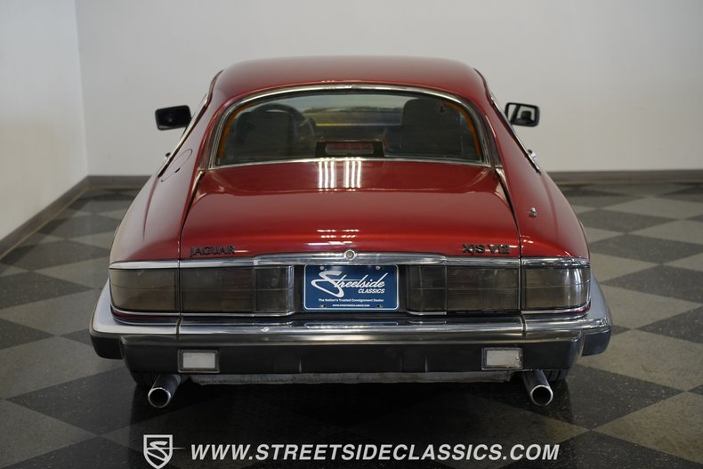 Jaguar-Xjs-1992-Maroon-Black-28