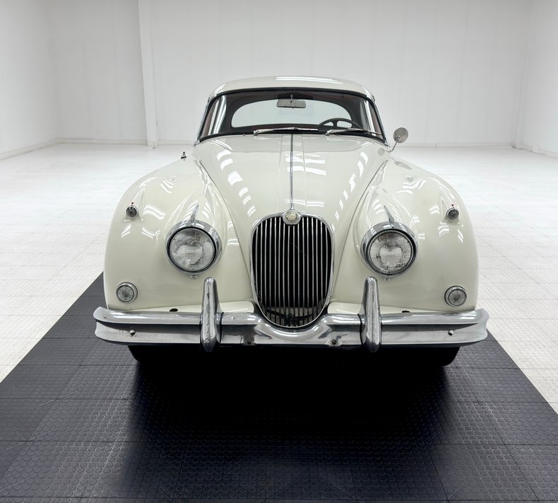 Jaguar-Xk150-1960-Old-English-White-Red-13