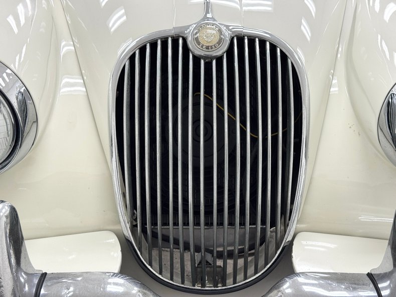 Jaguar-Xk150-1960-Old-English-White-Red-14