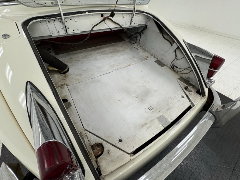 Jaguar-Xk150-1960-Old-English-White-Red-32