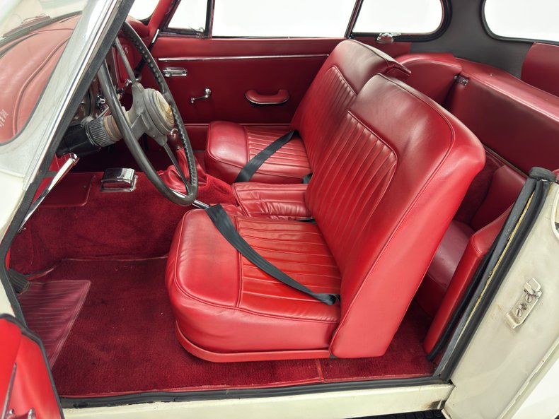Jaguar-Xk150-1960-Old-English-White-Red-37