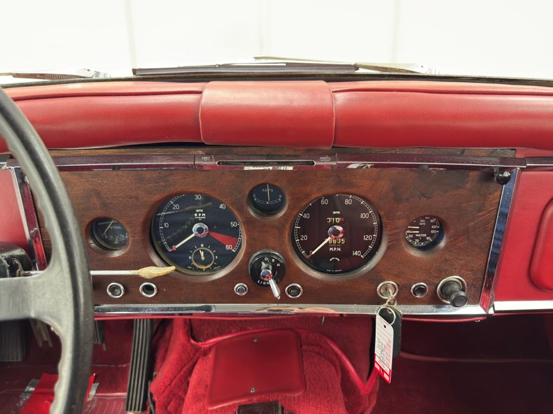 Jaguar-Xk150-1960-Old-English-White-Red-45