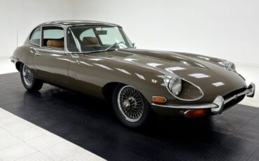 Jaguar-Xke-1970-Ascot-Fawn-Biscuit-11