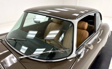 Jaguar-Xke-1970-Ascot-Fawn-Biscuit-18