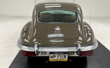 Jaguar-Xke-1970-Ascot-Fawn-Biscuit-8