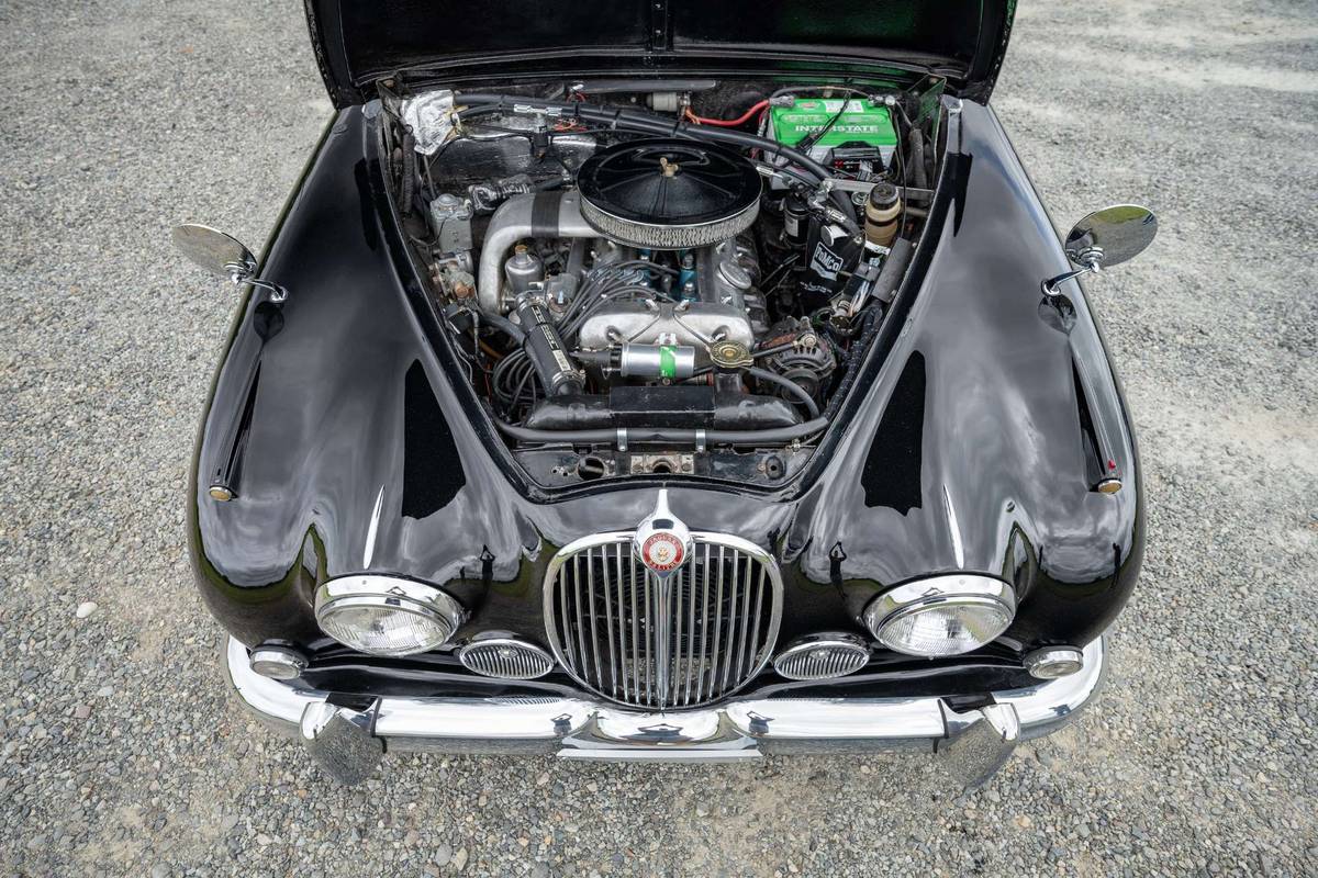 Jaguar-mark-ii-1962-black-10