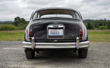 Jaguar-mark-ii-1962-black-2