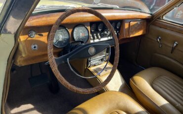 Jaguar-mk2-1959-yellow-16