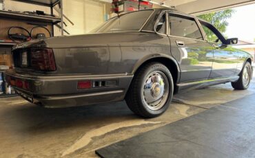 Jaguar-xj40-1989-grey-4