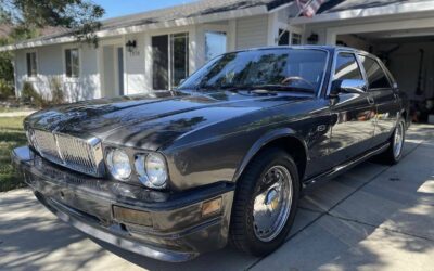 Jaguar xj40 1989