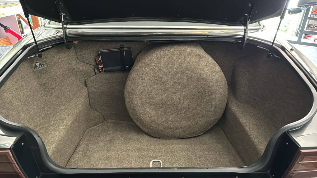 Jaguar-xj40-1989-grey-5