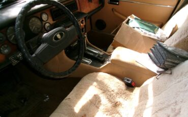 Jaguar-xj6-1983-white-7