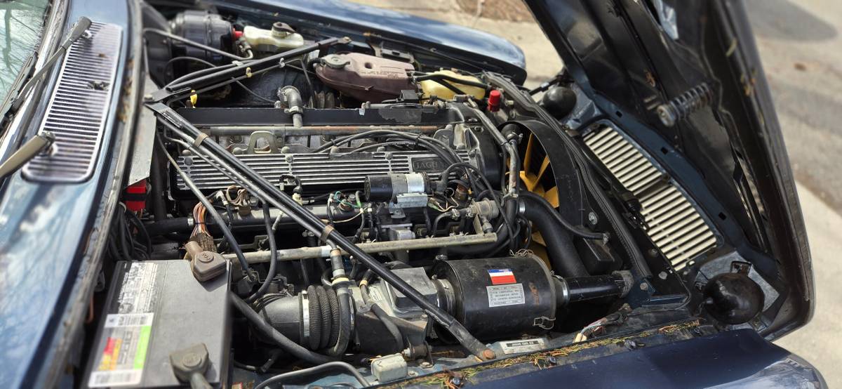 Jaguar-xj6-1986-blue-15