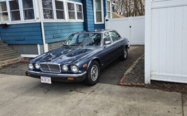 Jaguar-xj6-1986-blue