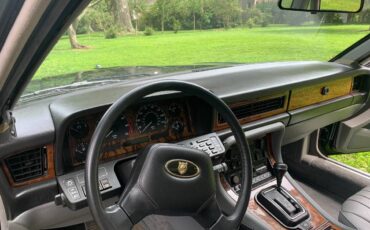 Jaguar-xj6-sovreign-1990-black-2