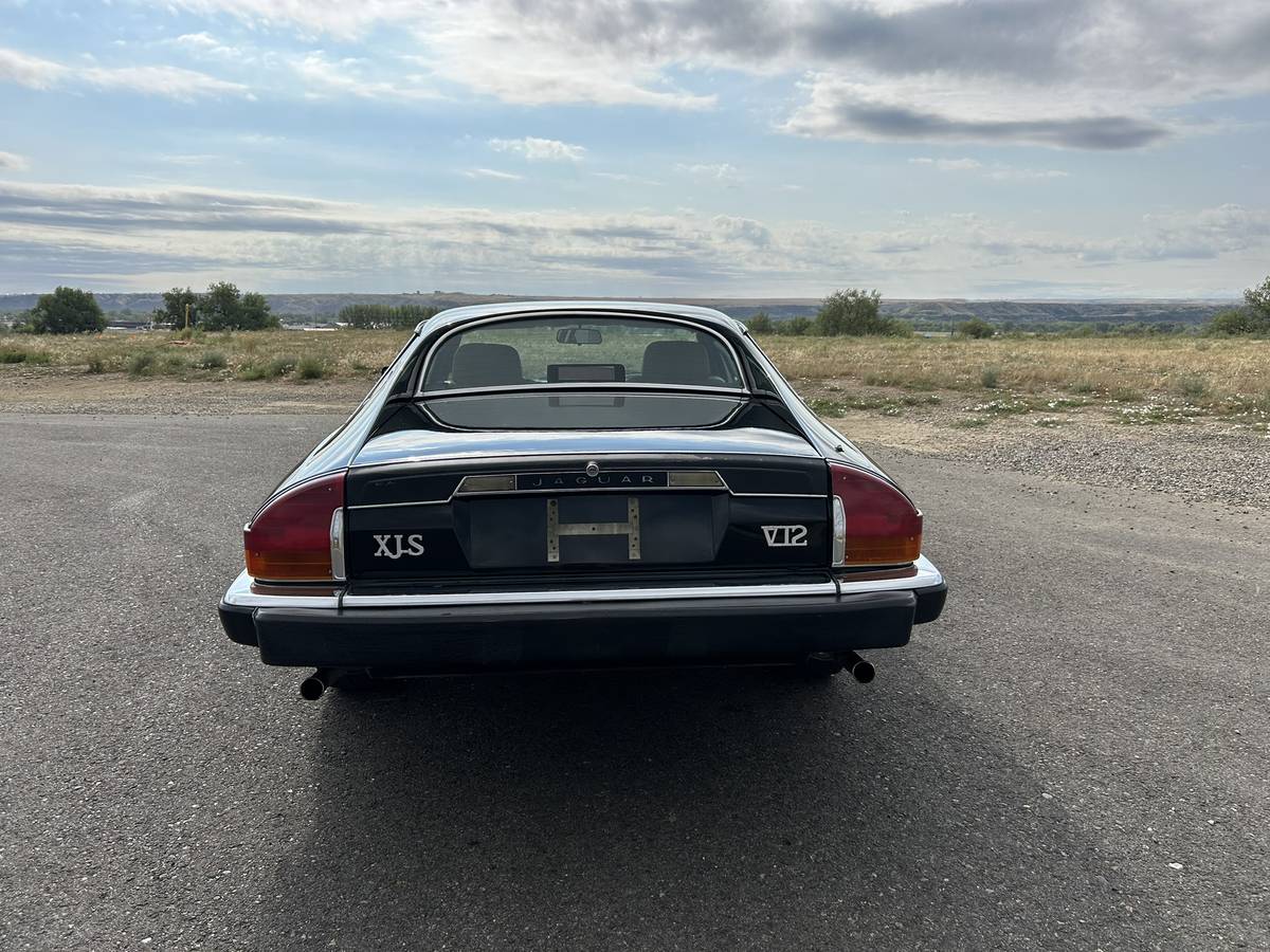 Jaguar-xjs-1989-black-3
