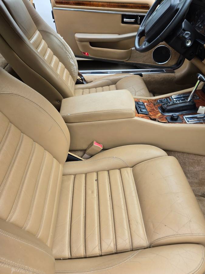 Jaguar-xjs-1992-blue-13