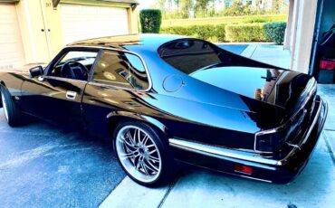 Jaguar-xjs-1995-black-3