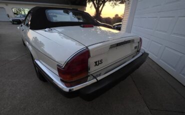 Jaguar-xjs-convertible-1989-white