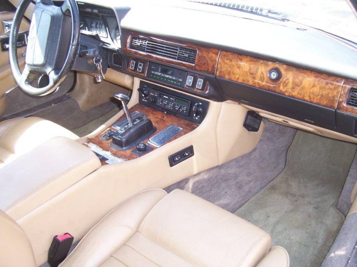 Jaguar-xjs-convertible-1990-brown-6