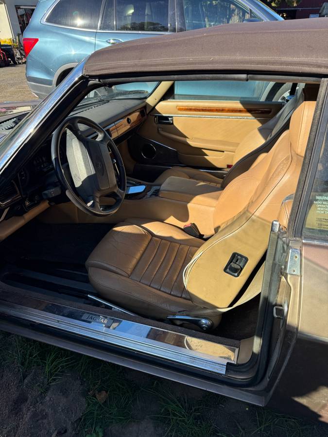 Jaguar-xjs-convertible-1990-brown-9