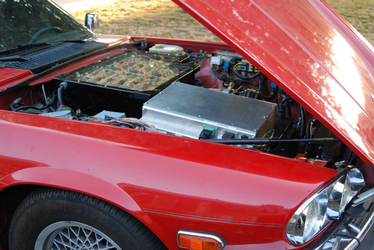 Jaguar-xjs-electric-1989-red-2
