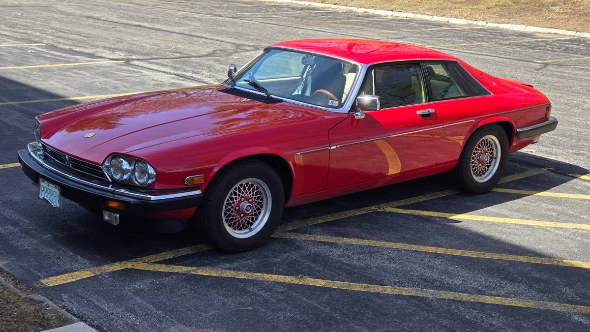 Jaguar-xjs-rouge-special-edition-1989-red-3