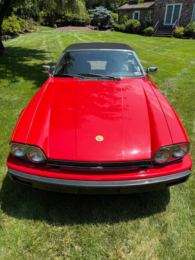 Jaguar-xjs-v-12-1991-red