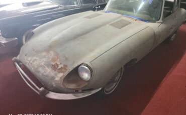 Jaguar-xk-1968-red-4