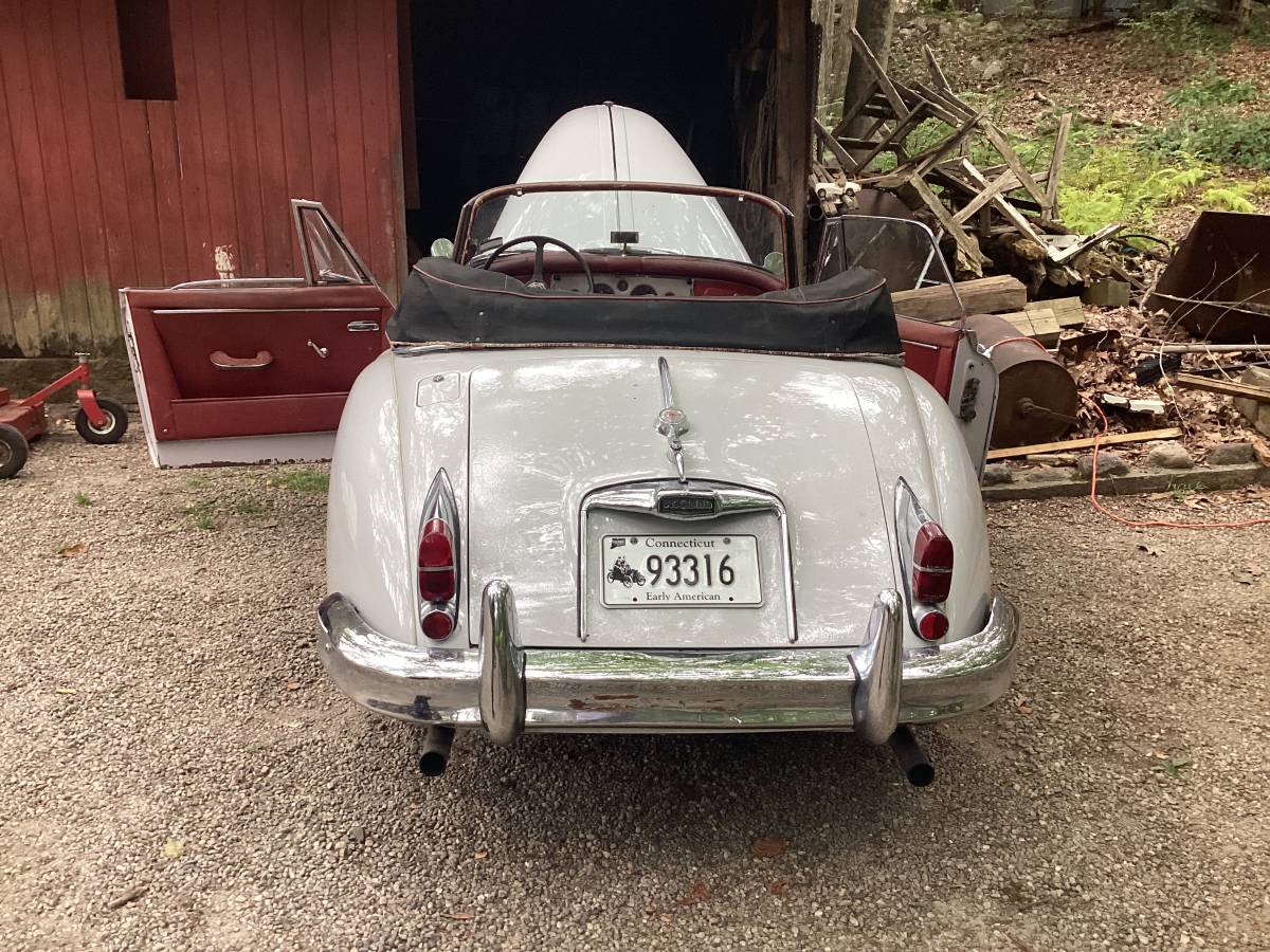 Jaguar-xk150-1960-white