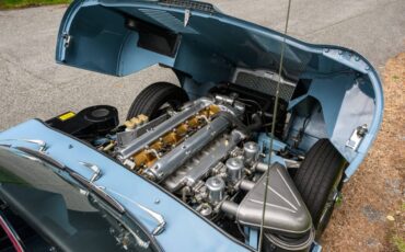 Jaguar-xke-1965-8