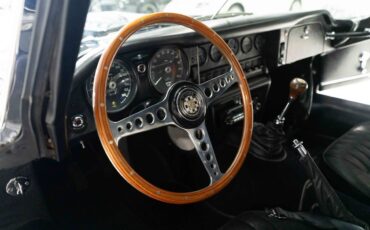 Jaguar-xke-1969-black-15