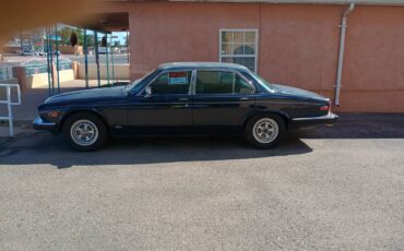 Jaguar-xl6-1987-blue